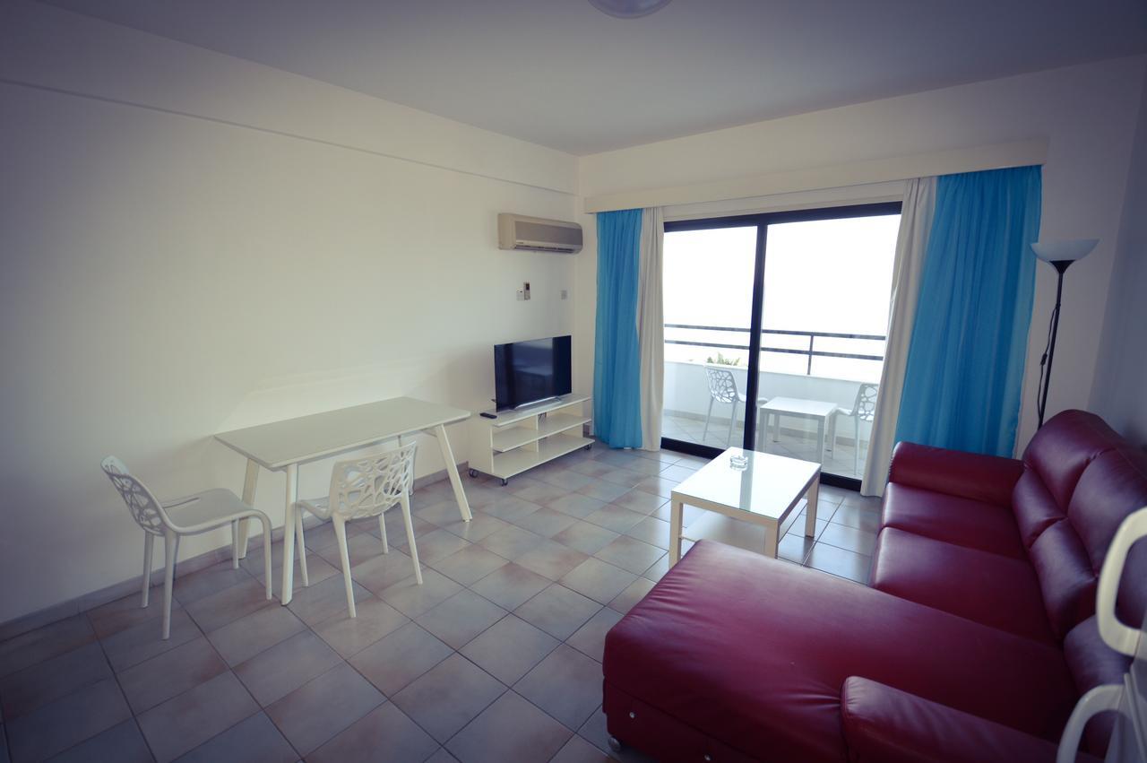 Krasas Beach Flats Larnaca Exterior foto