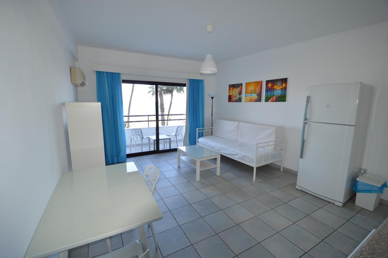 Krasas Beach Flats Larnaca Exterior foto