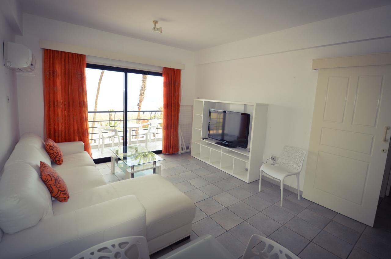 Krasas Beach Flats Larnaca Exterior foto
